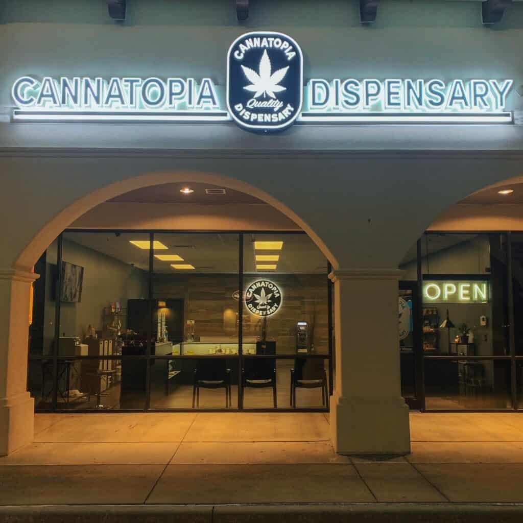 Store – main photo