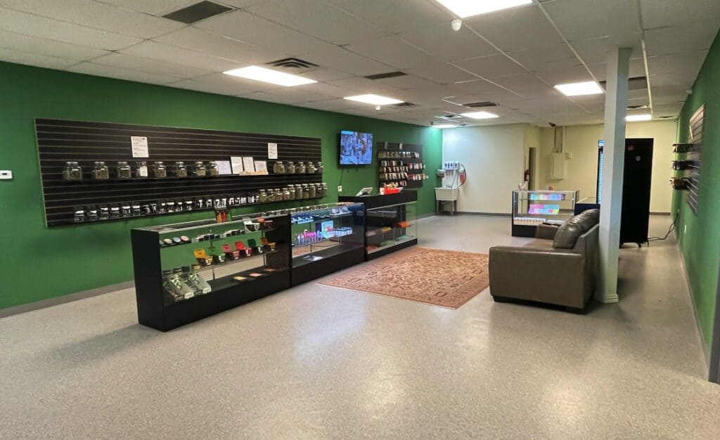 Store – main photo