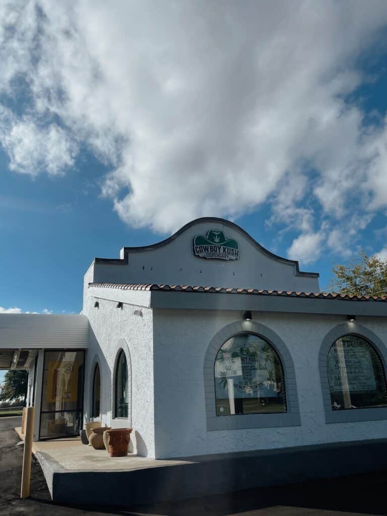 Store – main photo