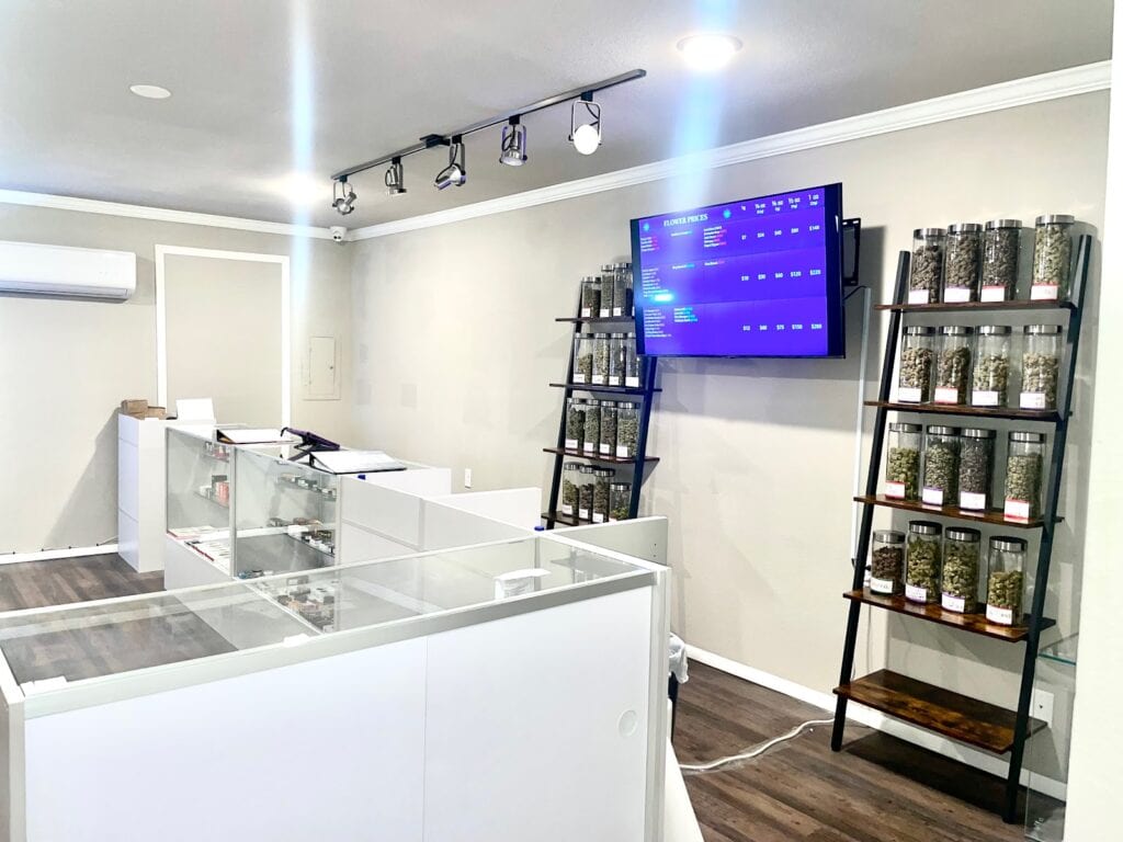 Store – main photo