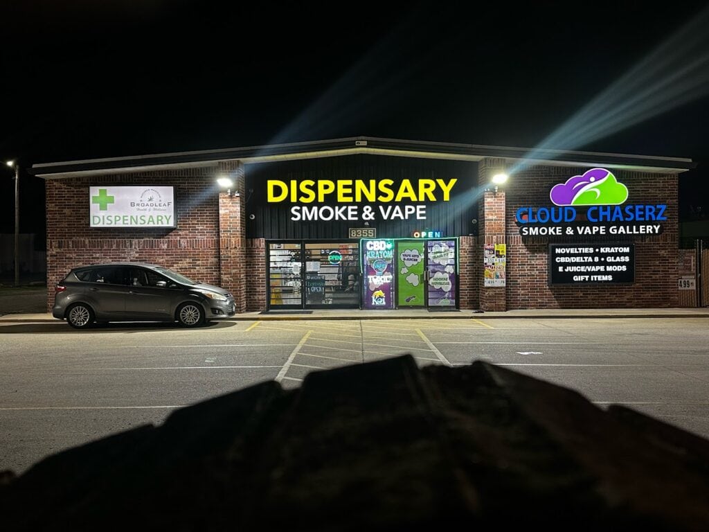 Store – main photo