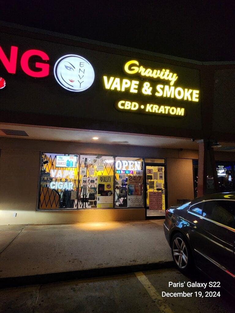 Store – main photo