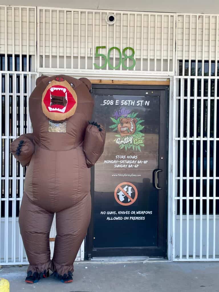 Store – main photo