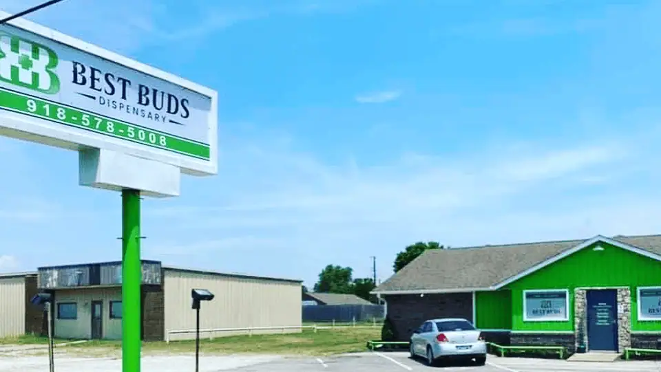 Store – main photo