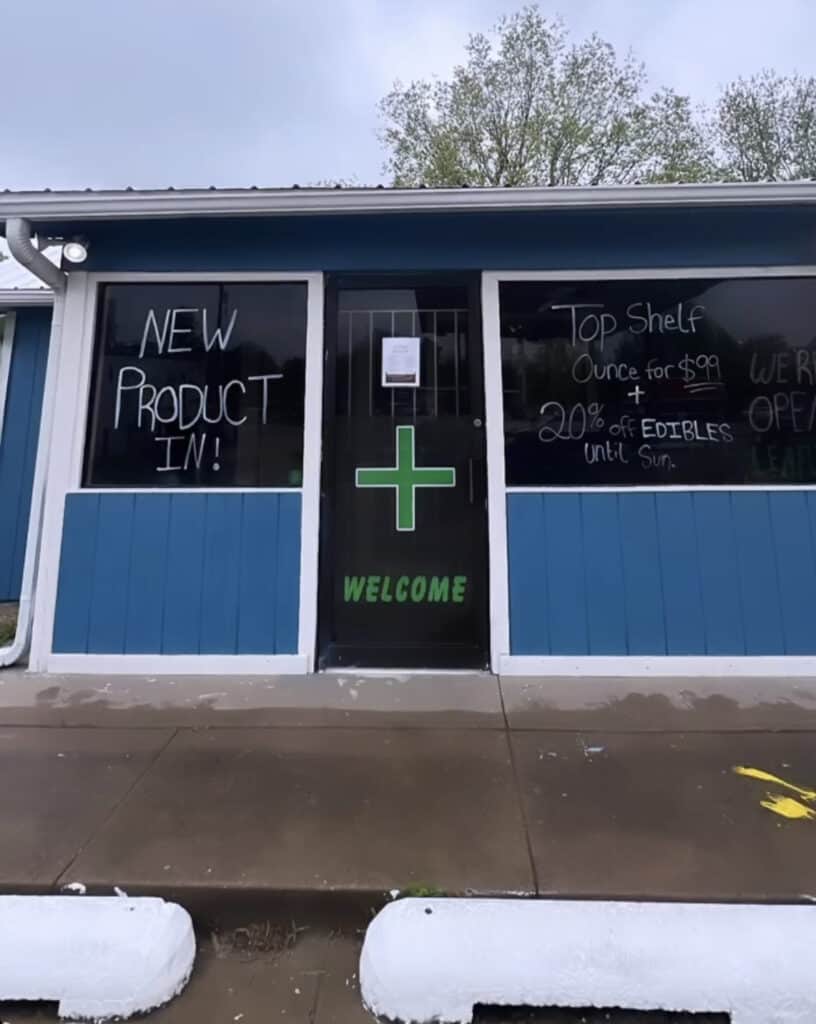 Store – main photo