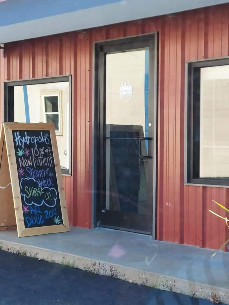 Store – main photo