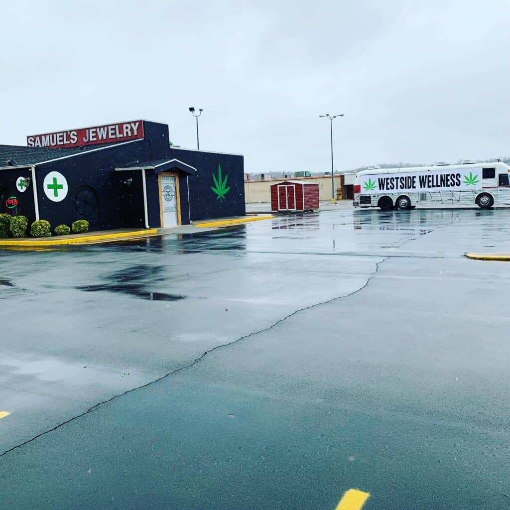 Store – main photo