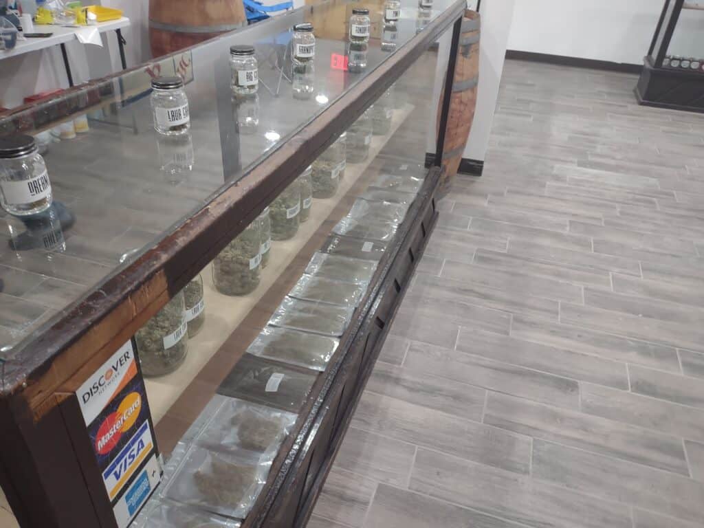 Store – main photo