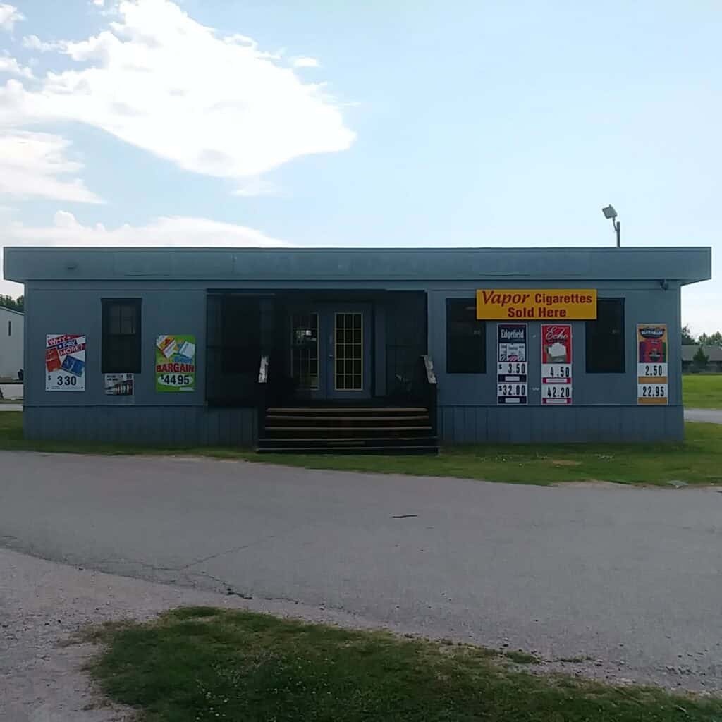 Store – main photo