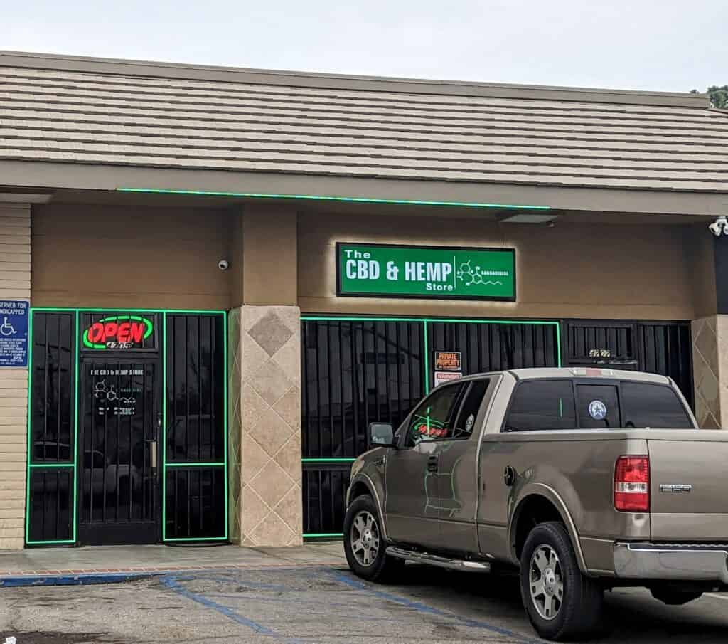 Store – main photo