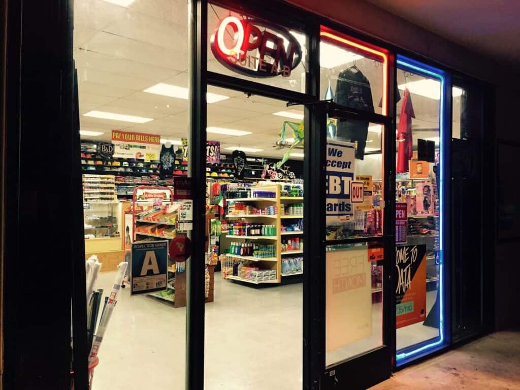 Store – main photo