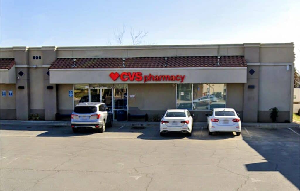 Store – main photo