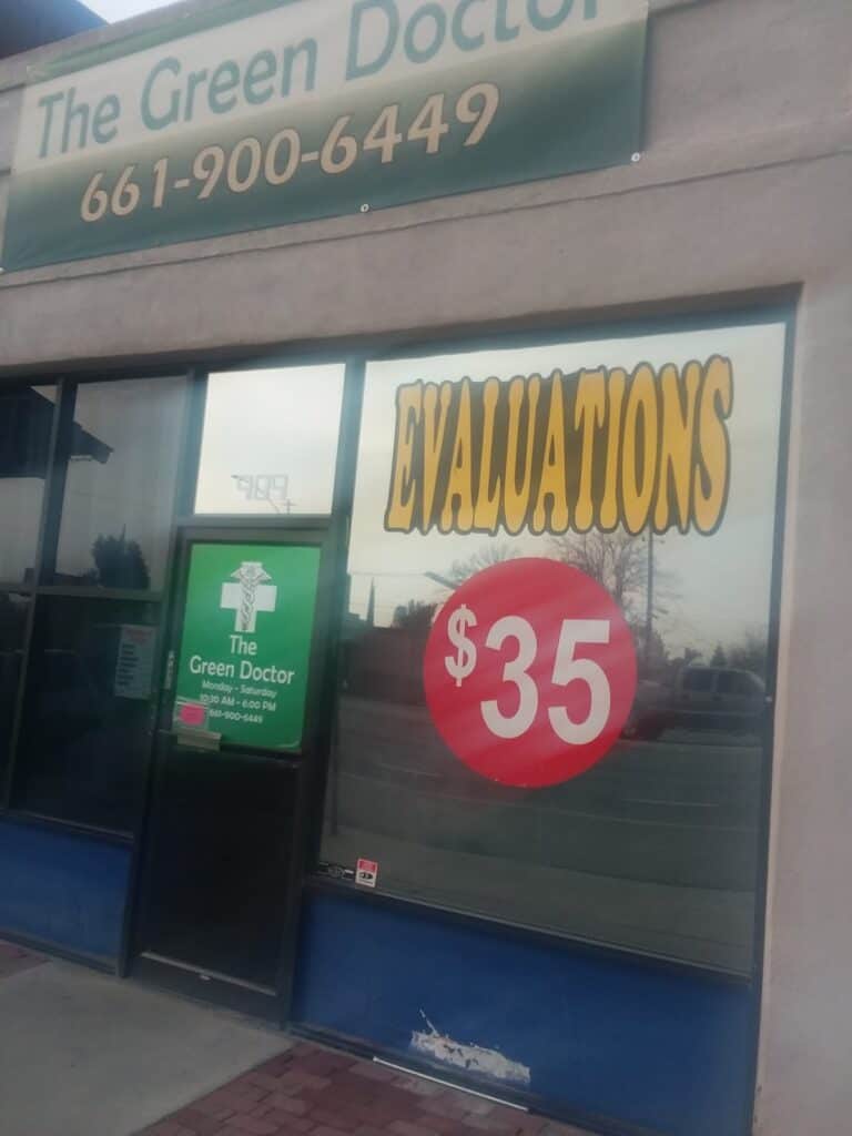 Store – main photo