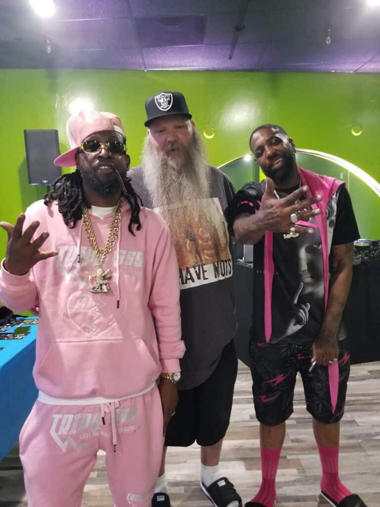 Store – main photo