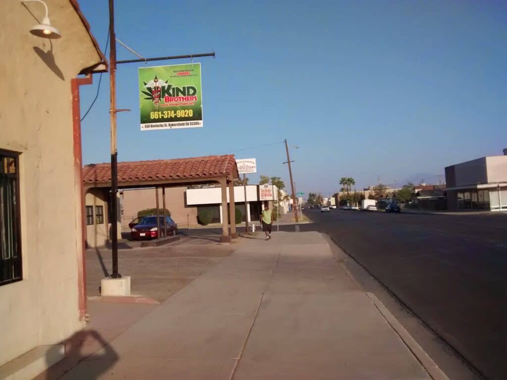 Store – main photo