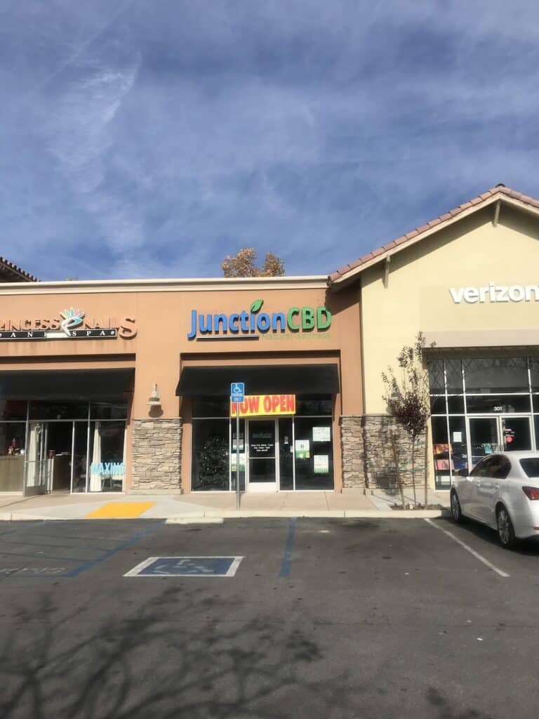 Store – main photo