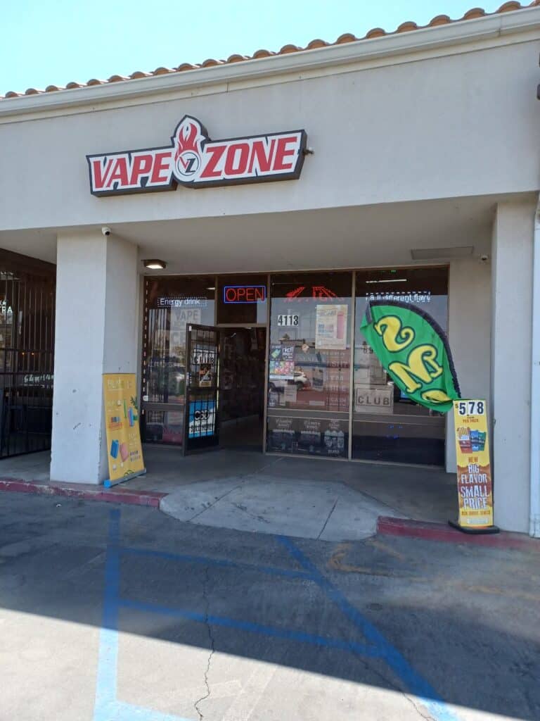 Store – main photo