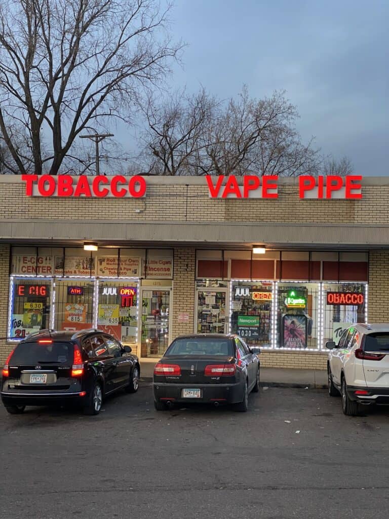 Store – main photo