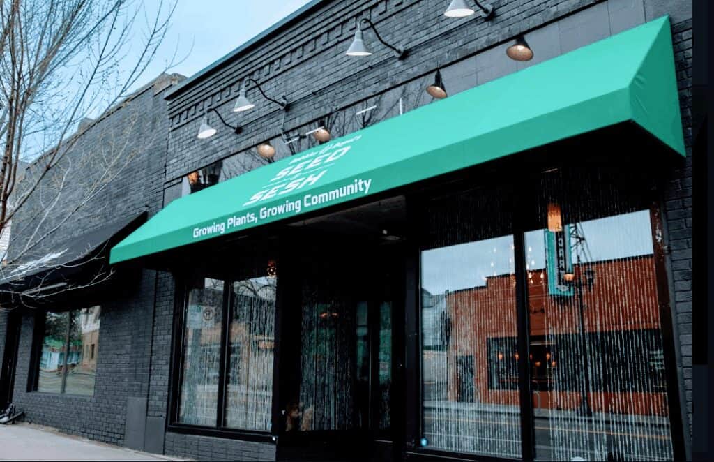 Store – main photo