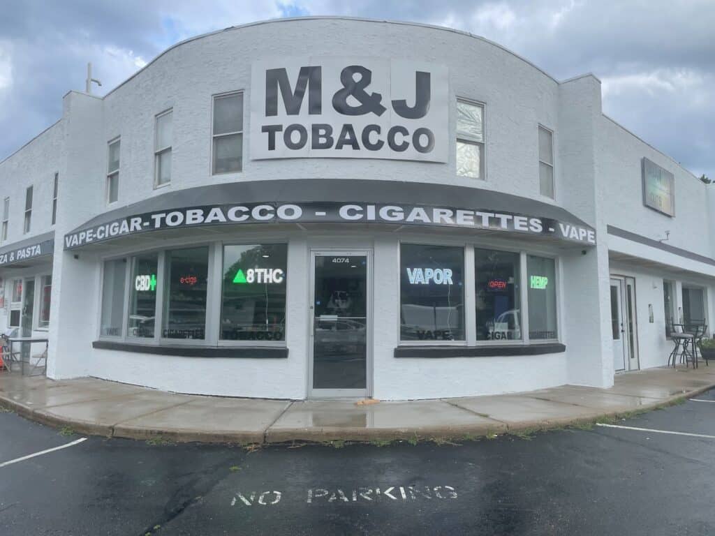 Store – main photo