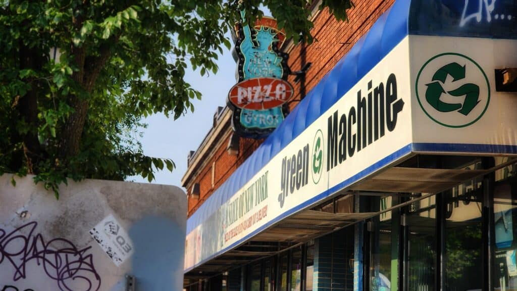 Store – main photo