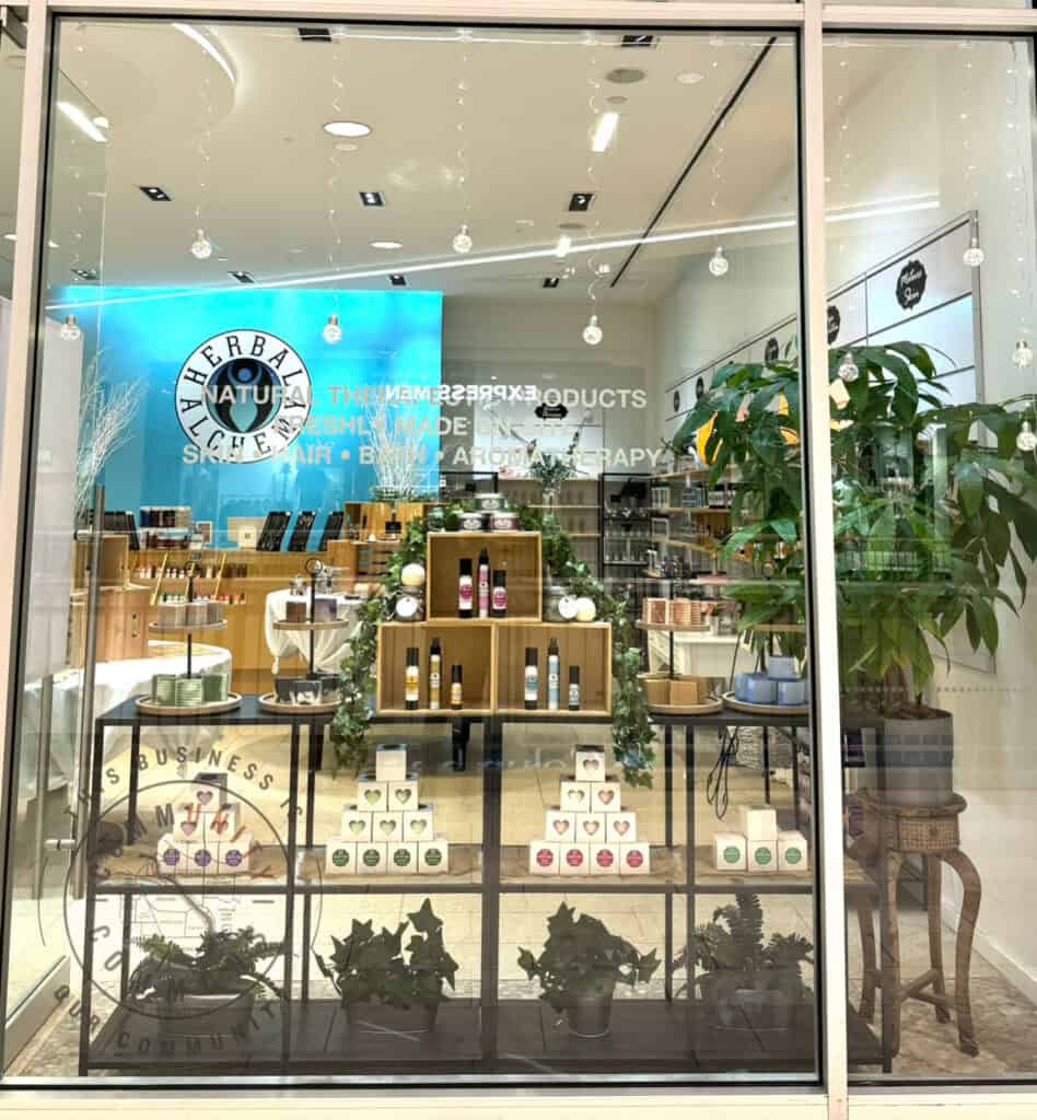 Store – main photo