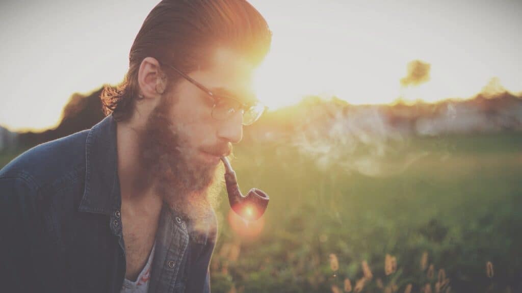 How to Properly Pack and Smoke a Bowl of Weed: A Beginner’s Guide