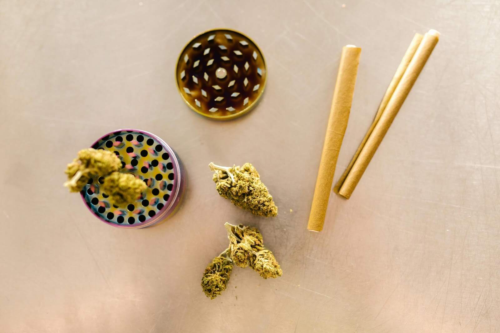 What Is a Grinder Card and How Does It Work for Cannabis?