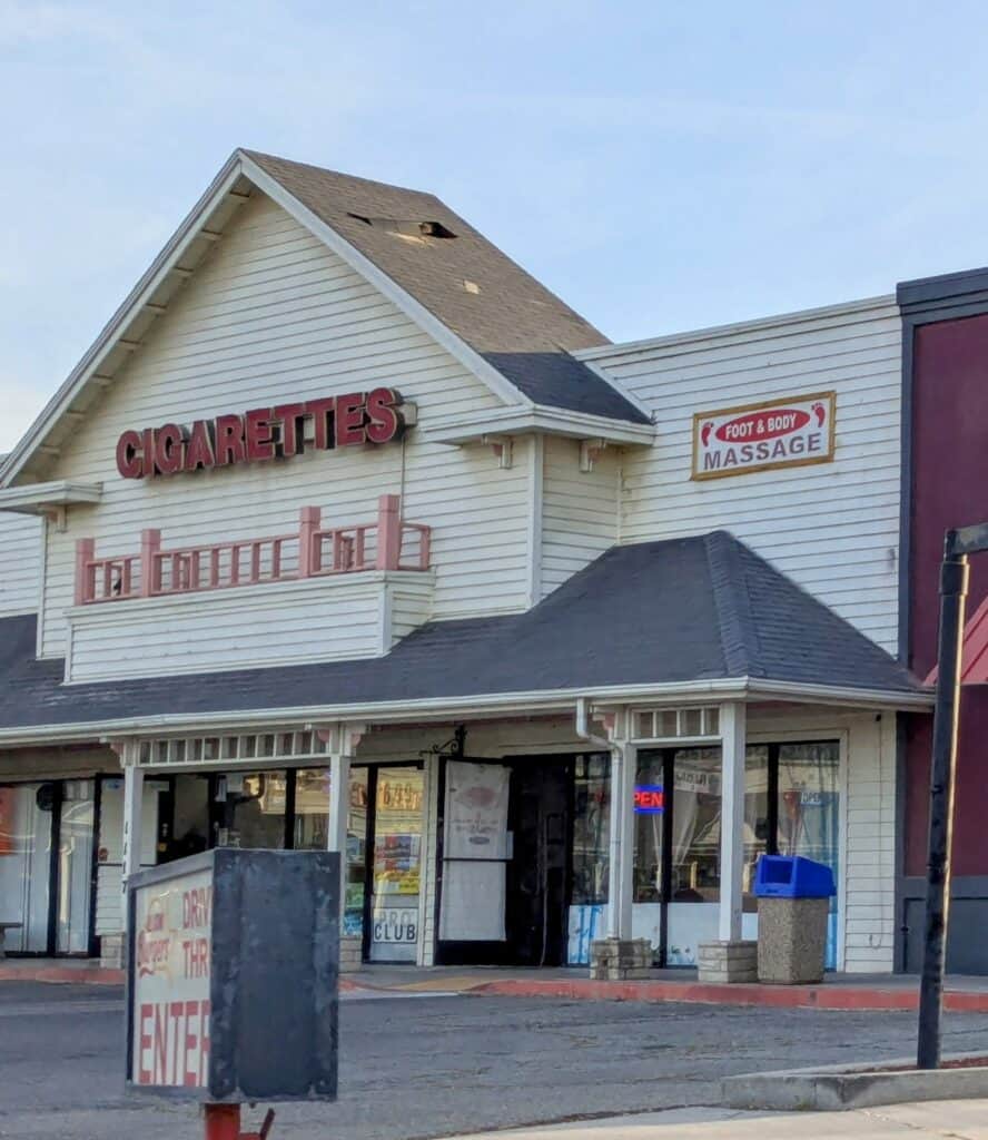 Store – main photo