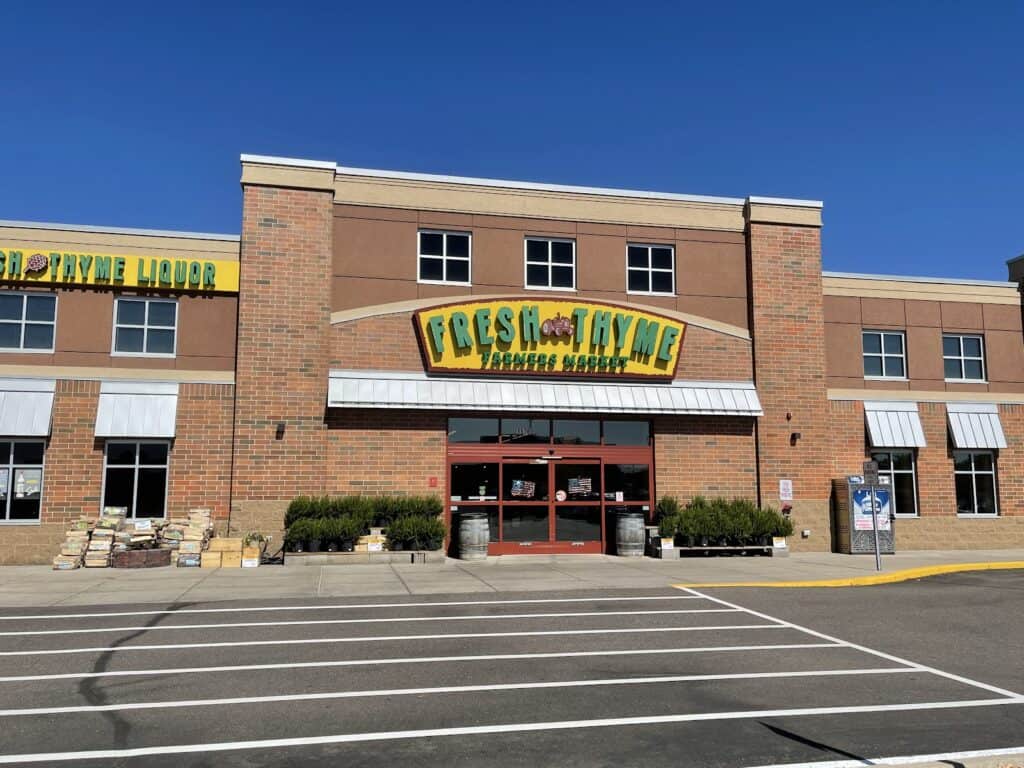 Store – main photo