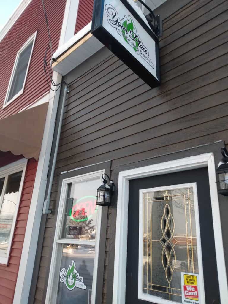 Store – main photo