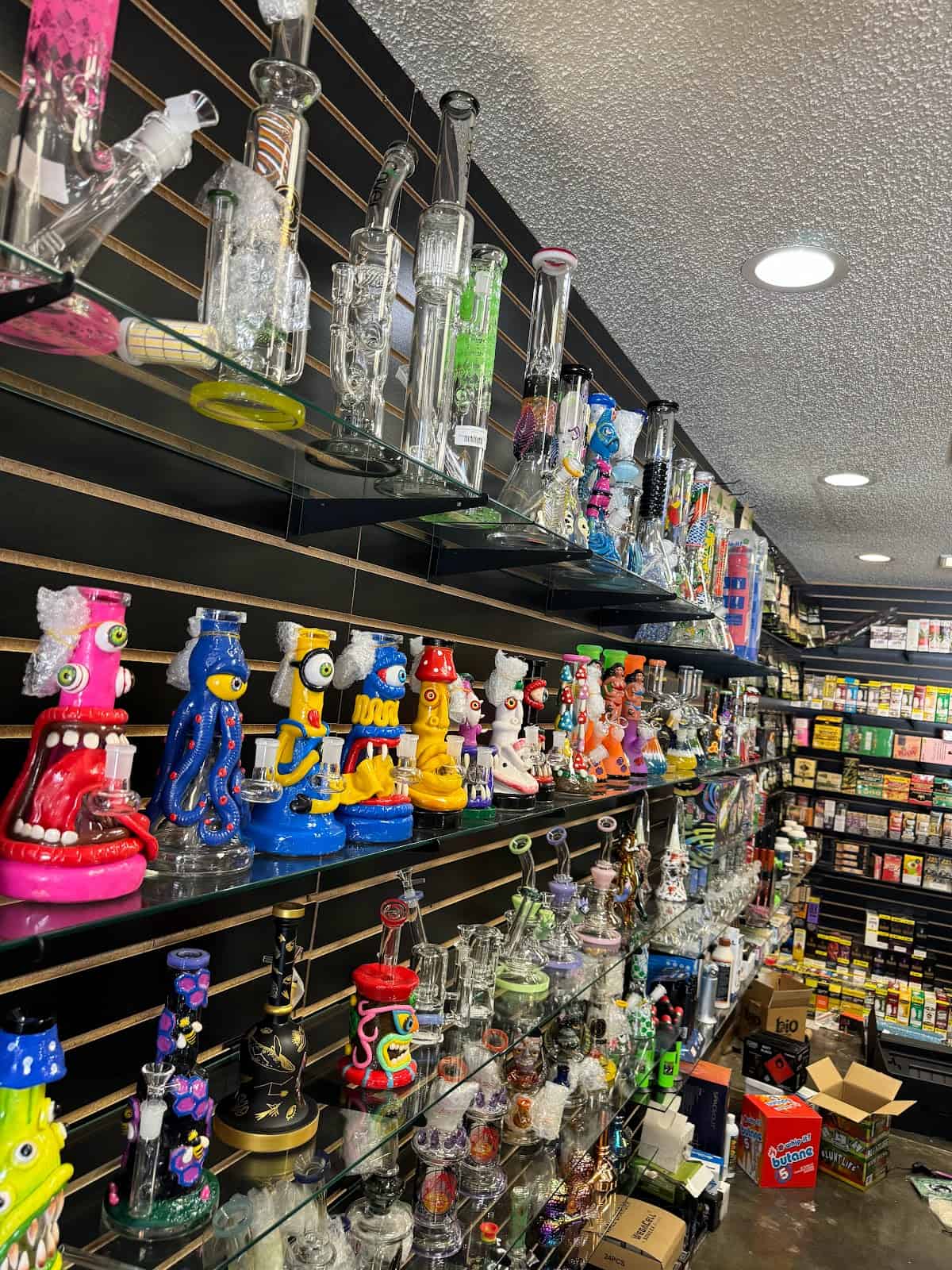 Store – gallery image 9