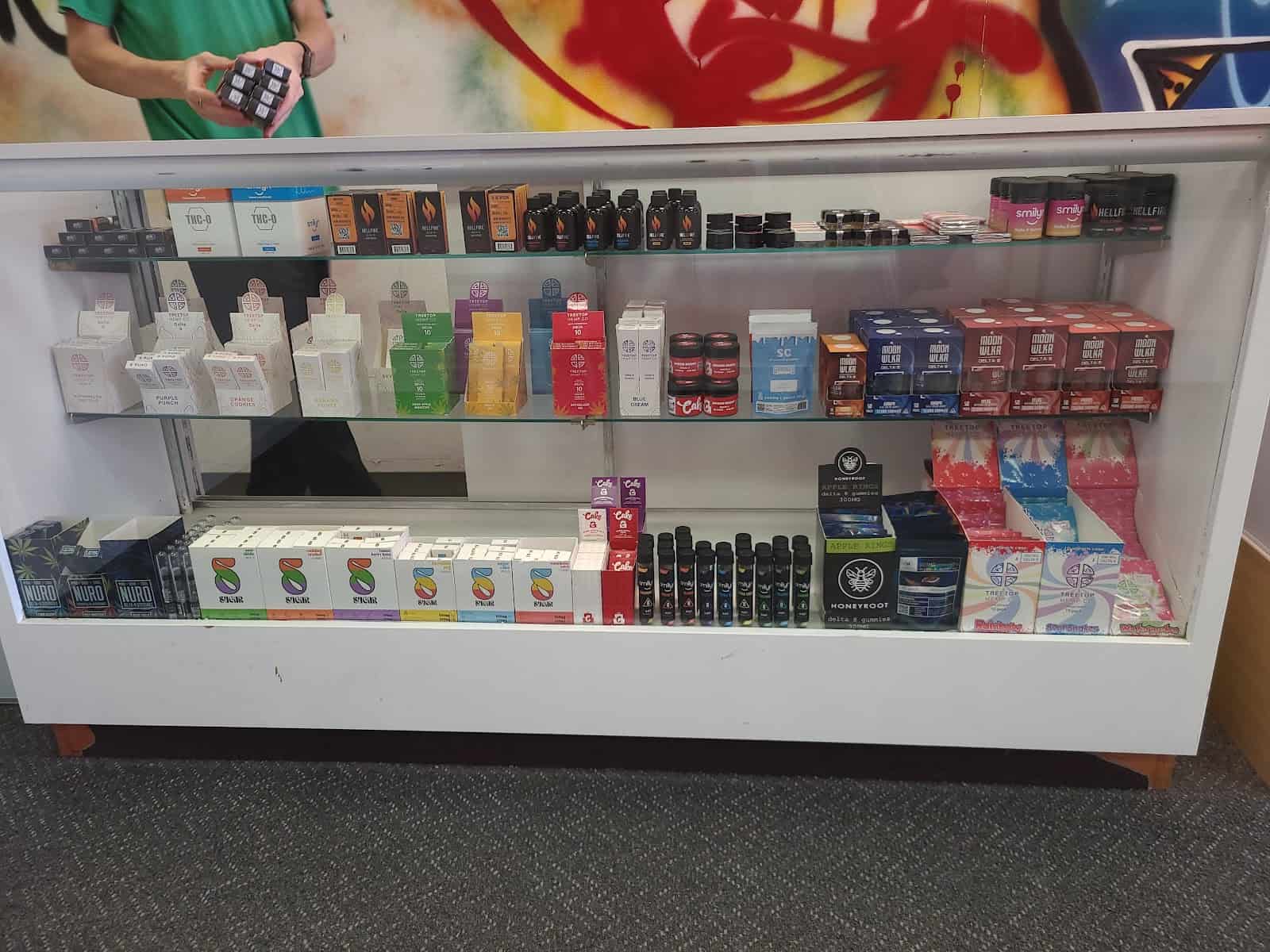 Store – gallery image 4