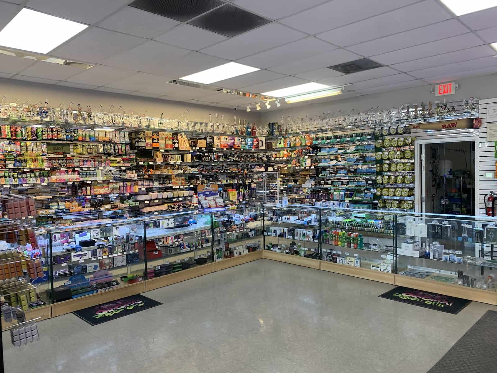 Store – gallery image 3