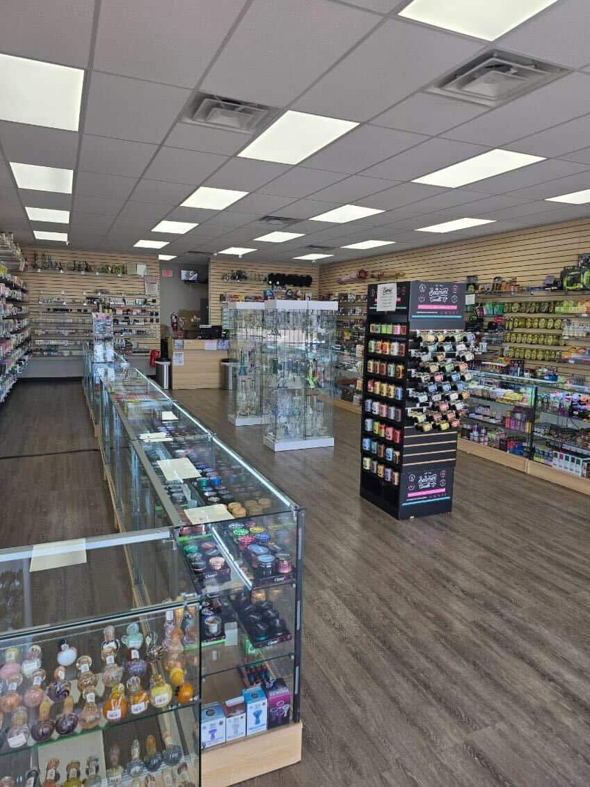 Store – gallery image 4