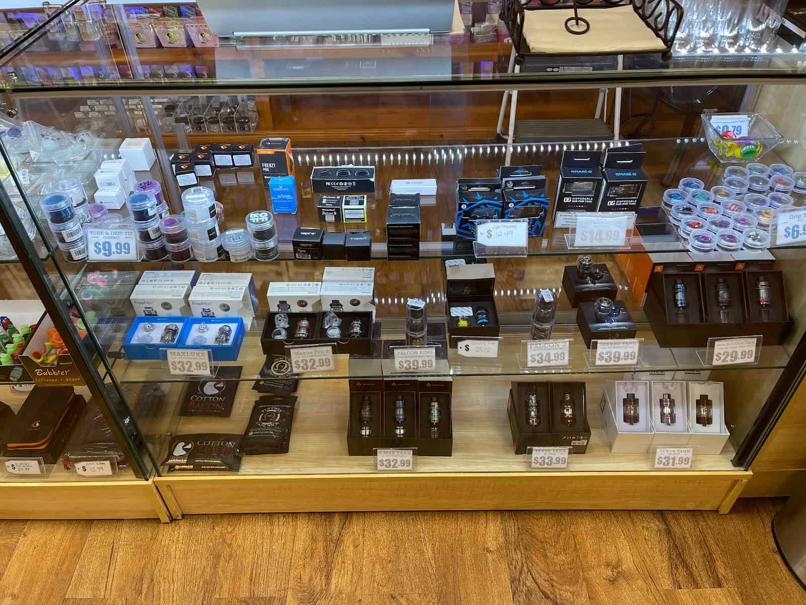 Store – gallery image 4