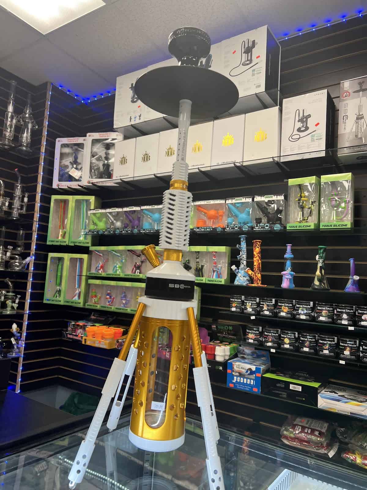 Store – gallery image 4