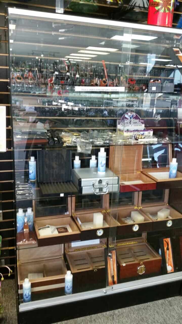 Store – gallery image 4