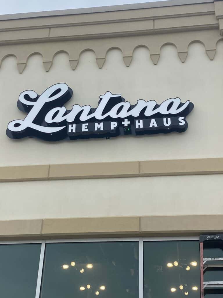 Store – main photo