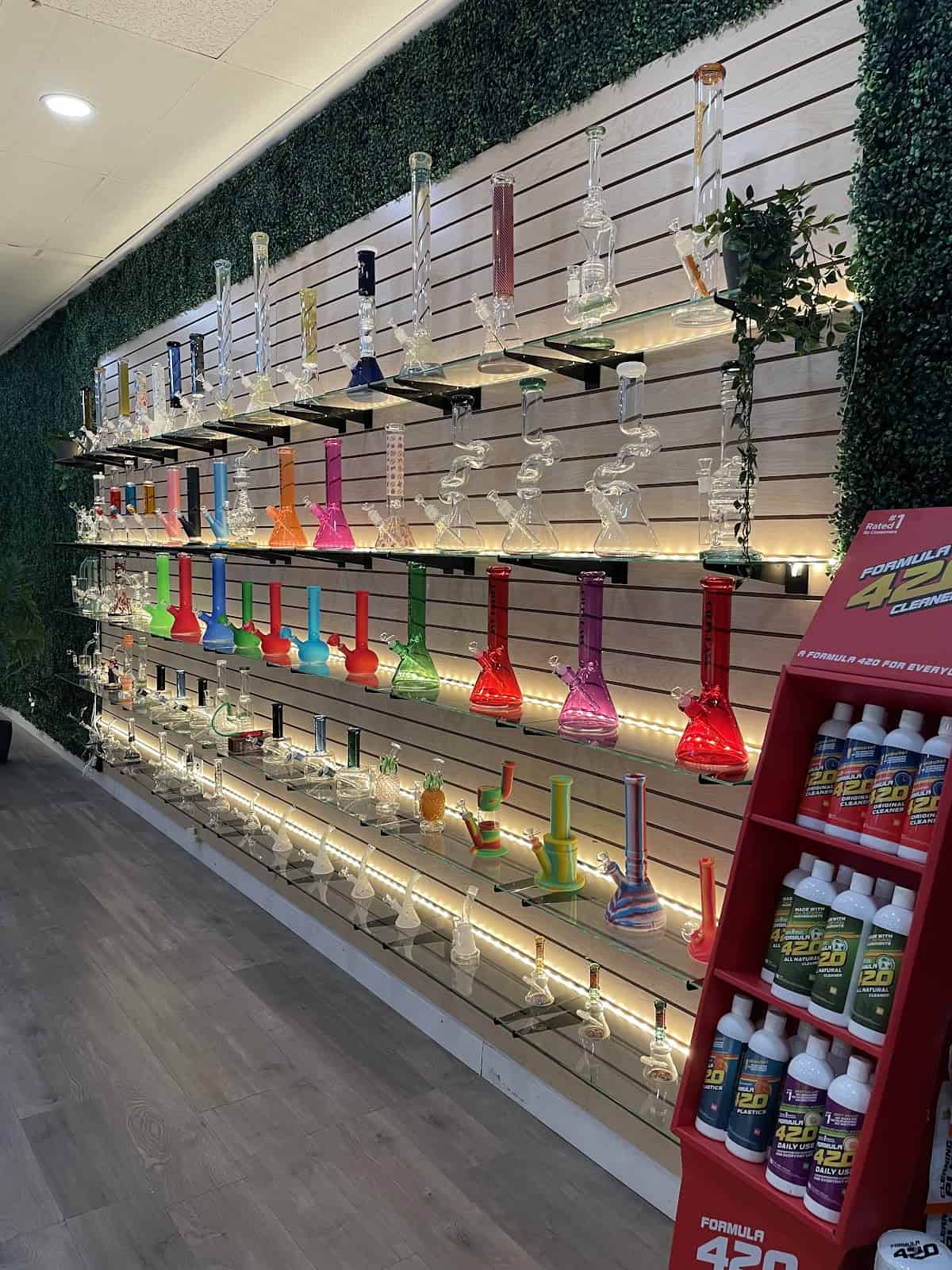 Store – gallery image 10