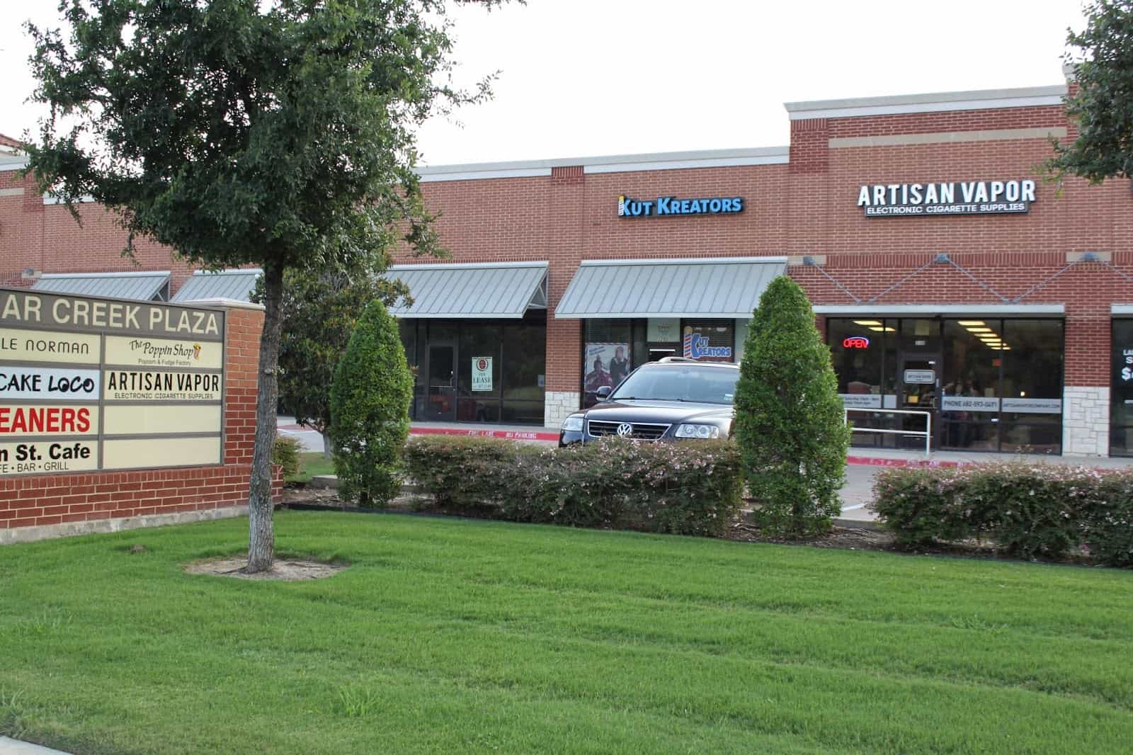 Store – main photo