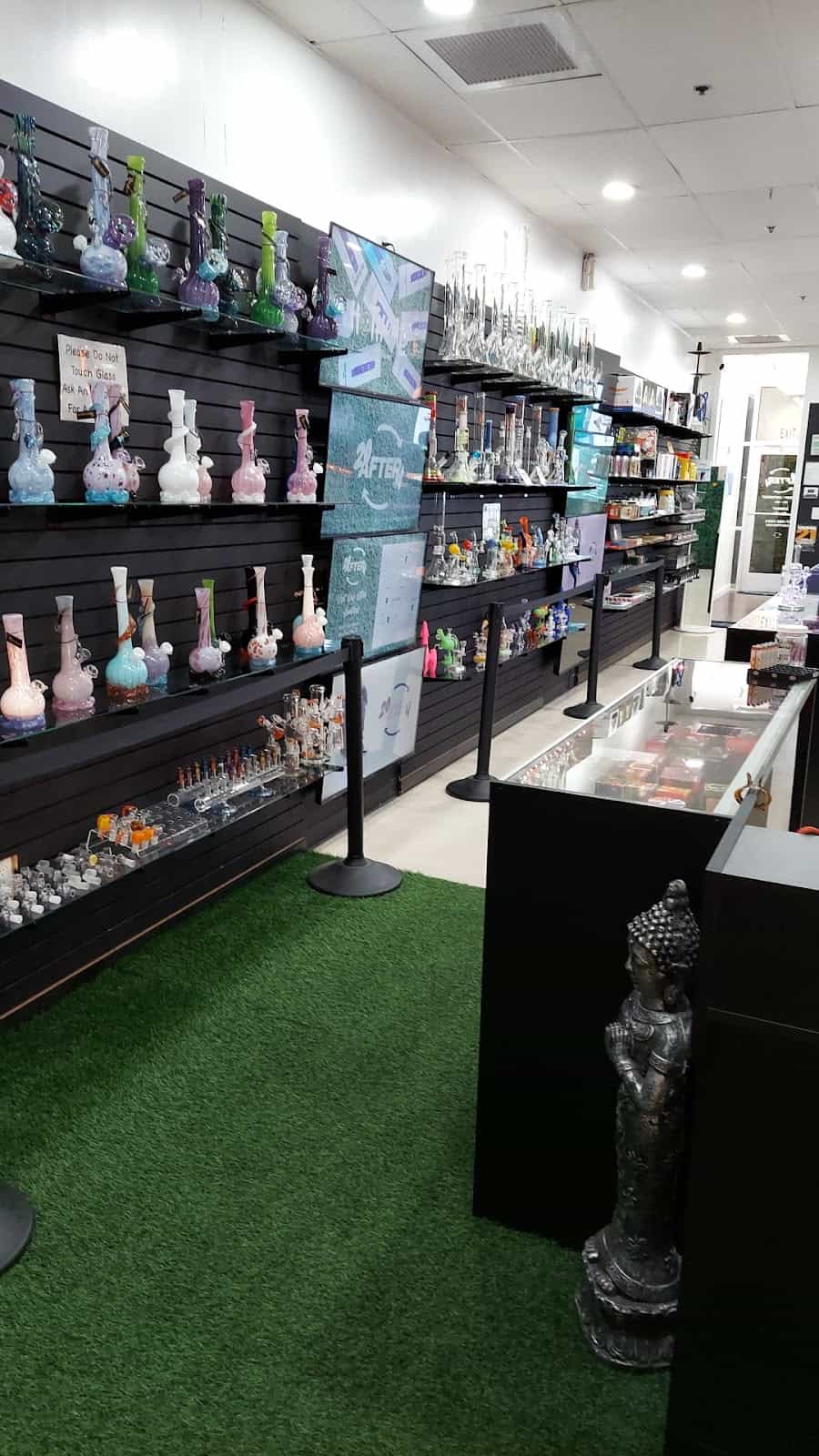 Store – gallery image 8