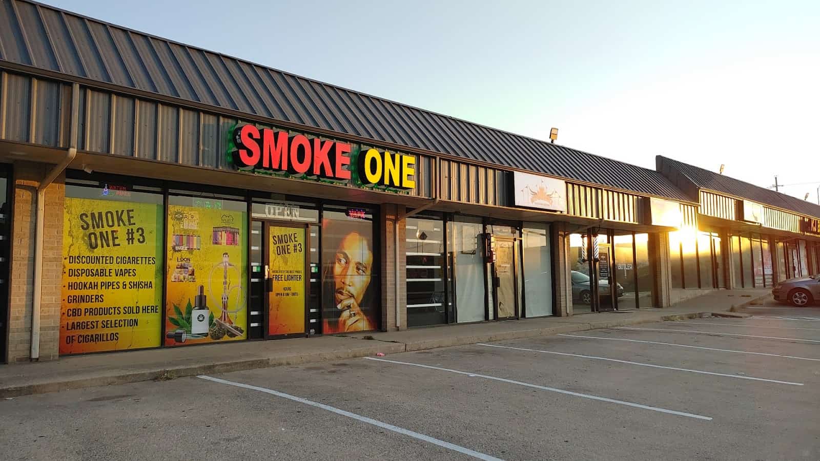 Store – main photo