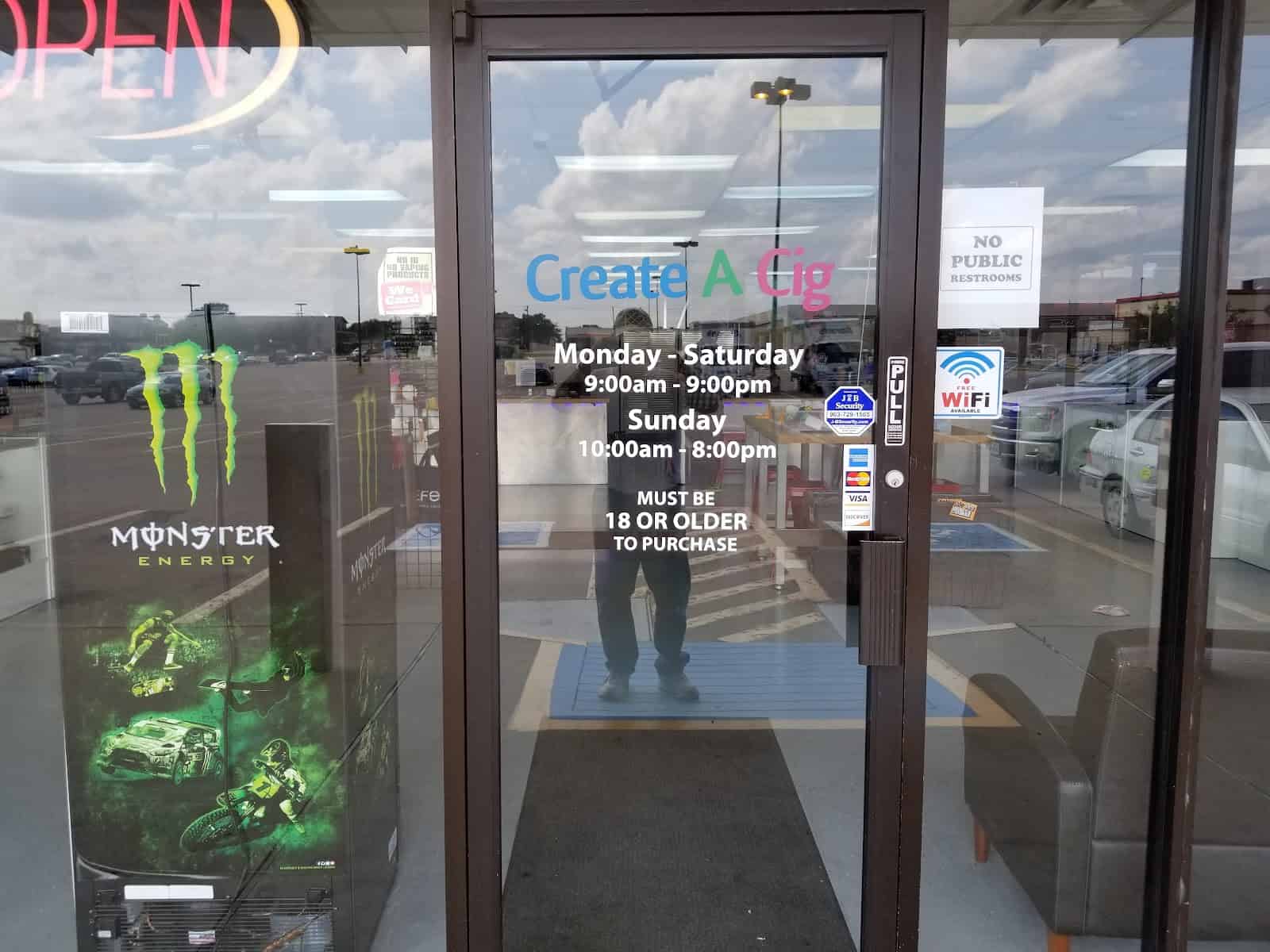 Store – main photo