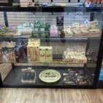 aces & oasis smoke shop – gallery image 2