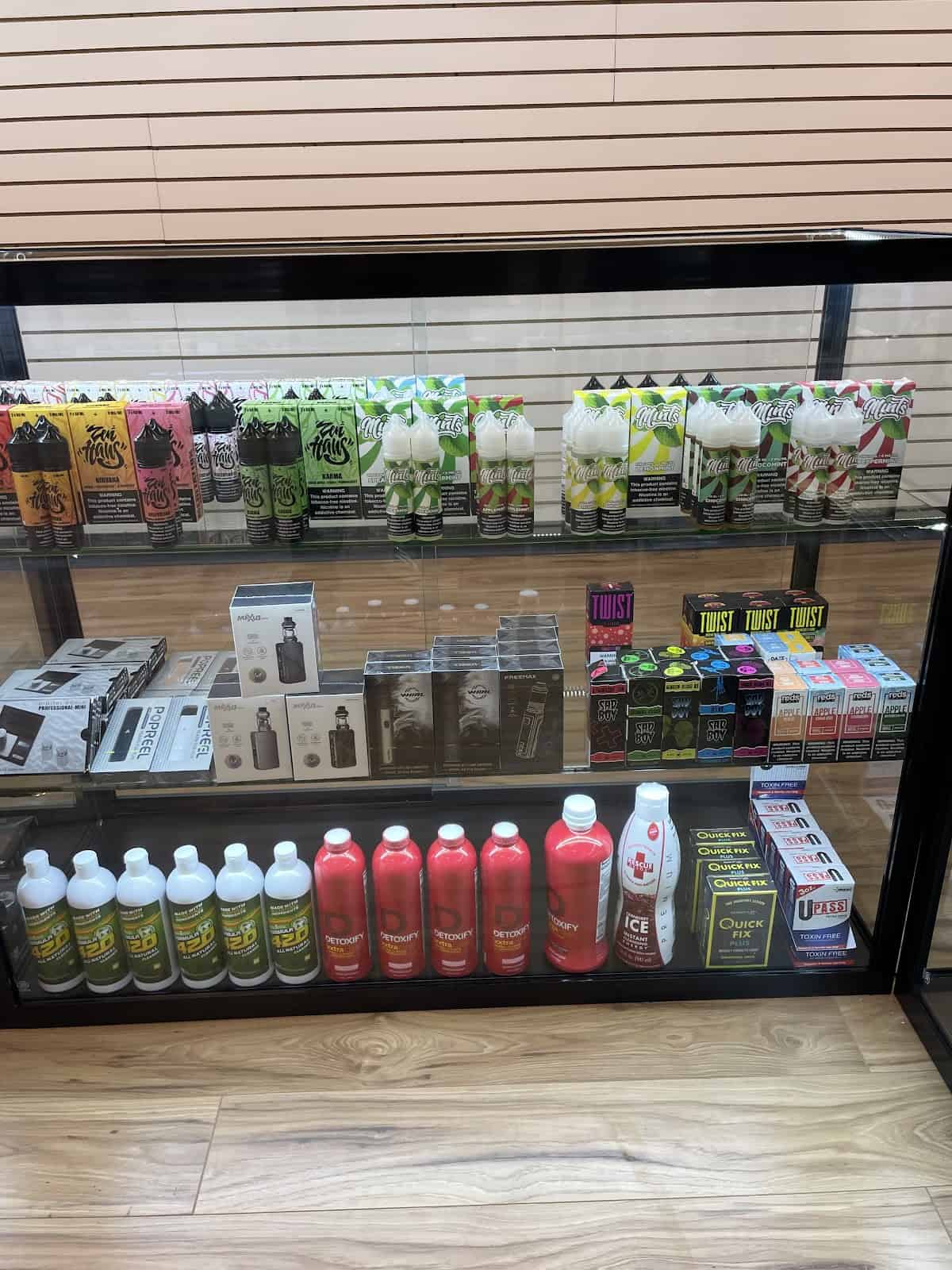 Store – gallery image 10