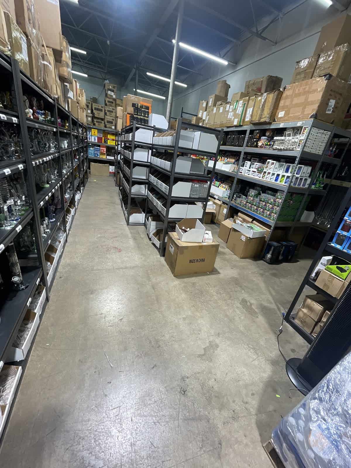 Store – gallery image 4