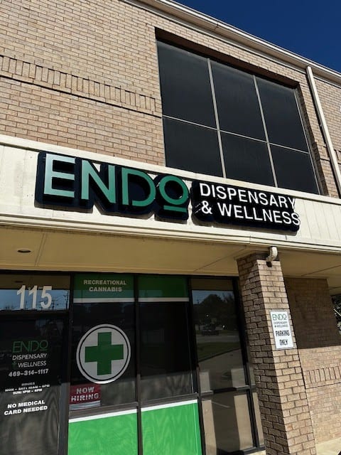 Store – main photo