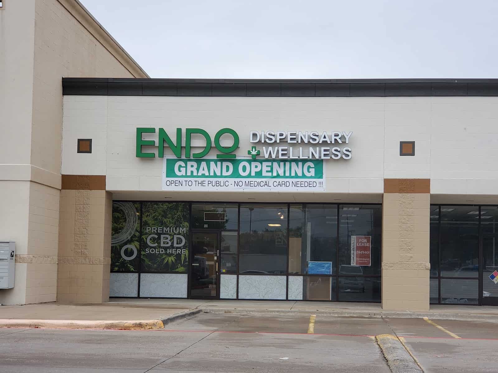 Store – main photo