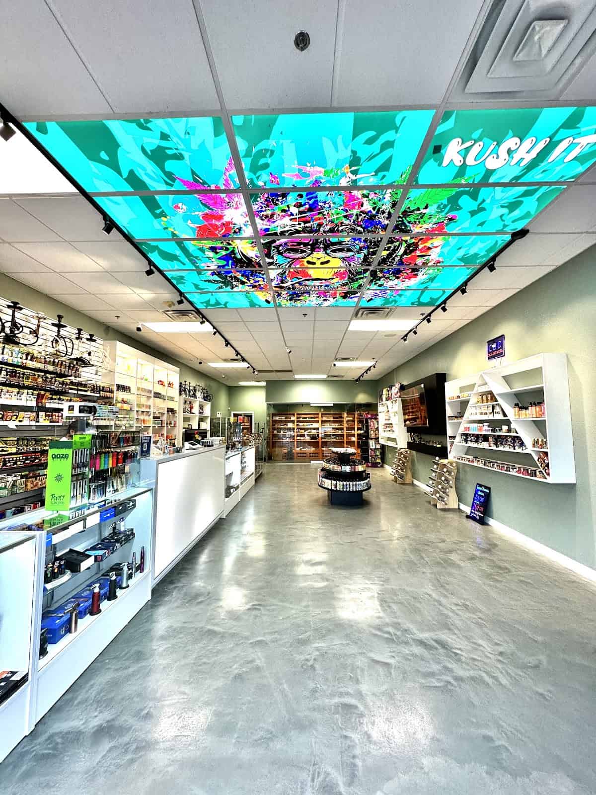 Store – gallery image 5